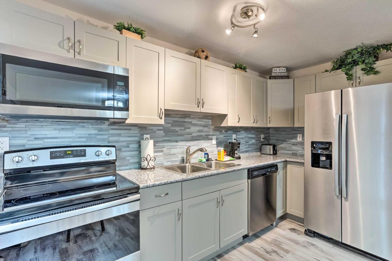 Inviting Apartment Less Than 2 Mi To Riviera Beach! West Palm Beach Buitenkant foto