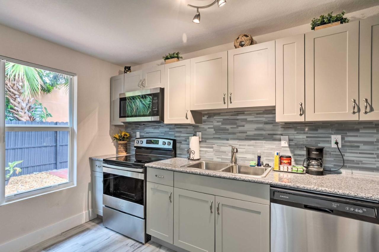 Inviting Apartment Less Than 2 Mi To Riviera Beach! West Palm Beach Buitenkant foto